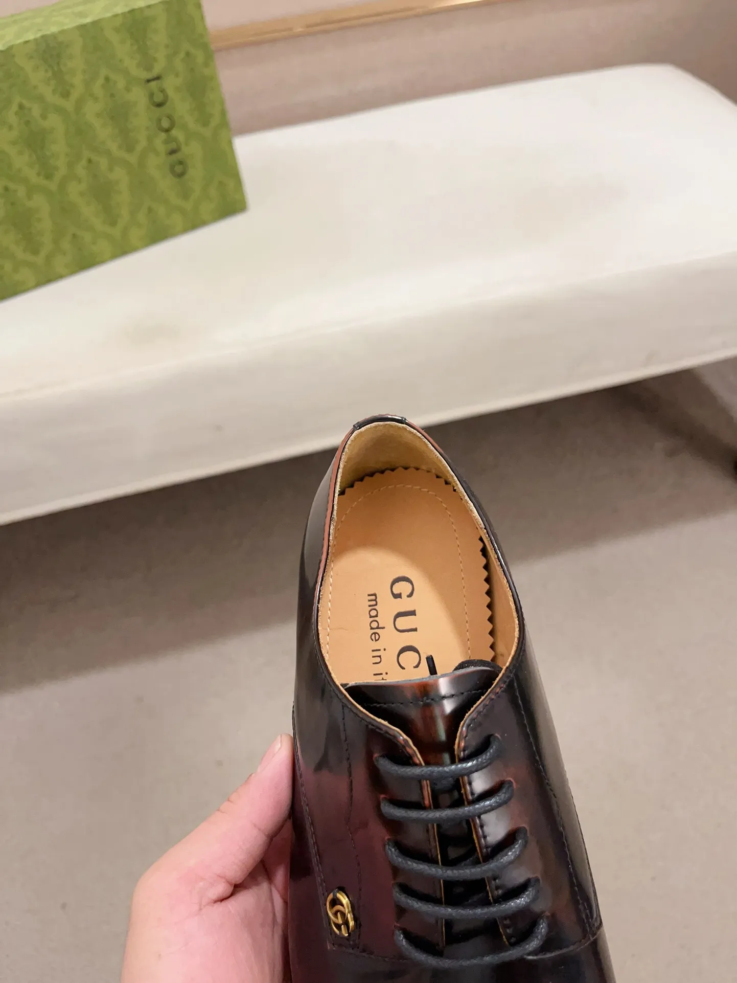 Men's shoes 💰: 520💰 (GUCCI) new series ss hot new products 💢 💠 Casual leather shoes 👞, first layer of cowhide, upper hardware buckles and logo on the sides of the shoe, brand logo on the insole and sole 💠 💎Upper: 100% cowhide 💎Inner: cowhide/100% 💎Feet: cowhide/100% 💎Sole: rubber/100% 💎SIZE: 38 39 40 41 42 43 44 Can be customized 45